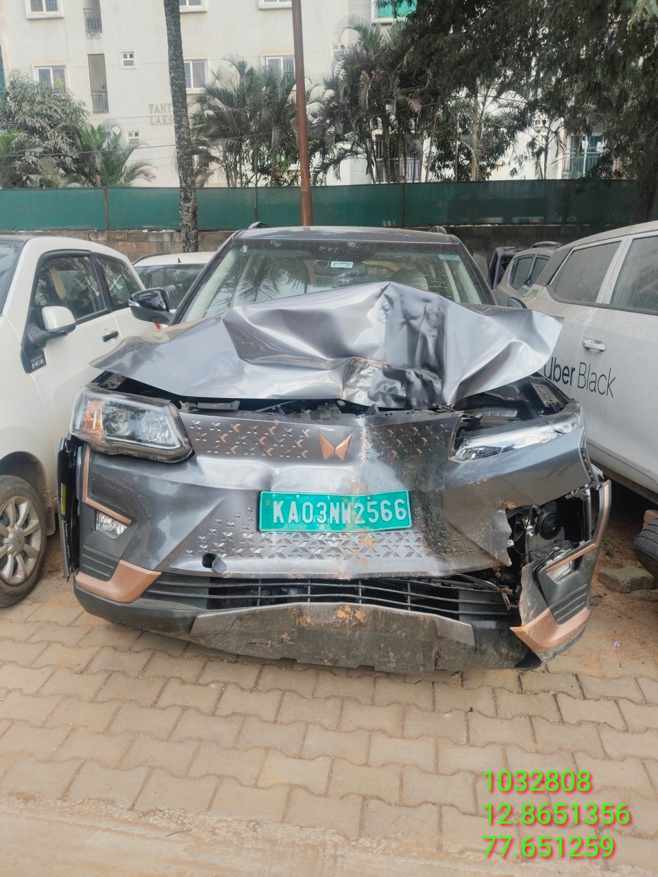 M & M XUV 400 EV EL PRO 39.4 KWH